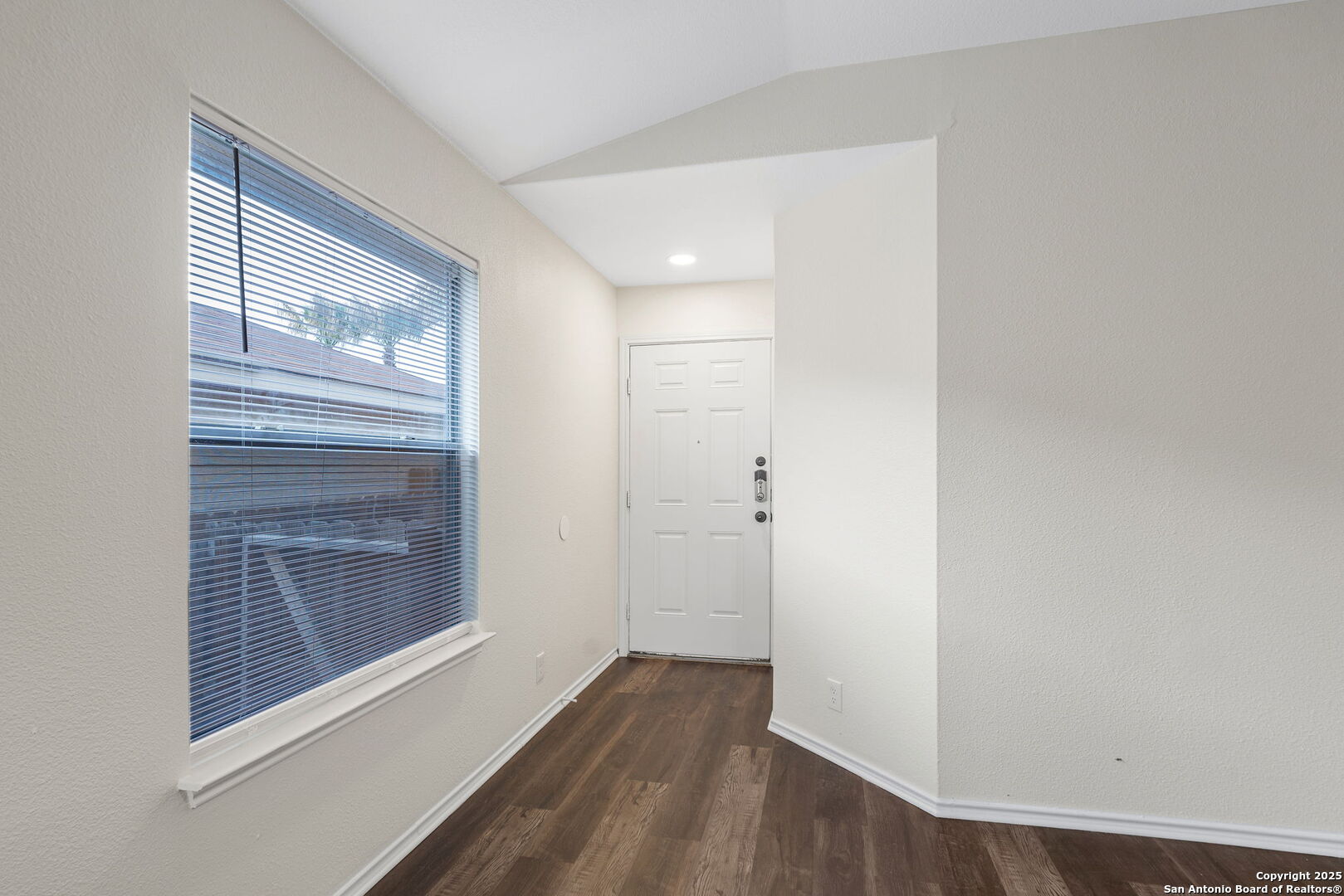 659 Rattler Bluff