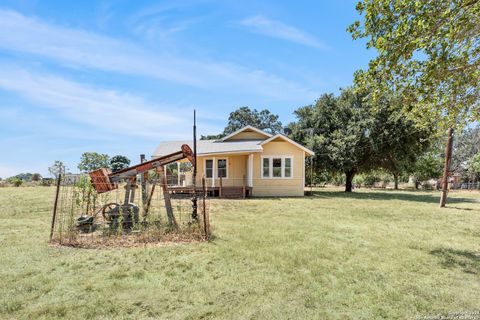 A home in Von Ormy