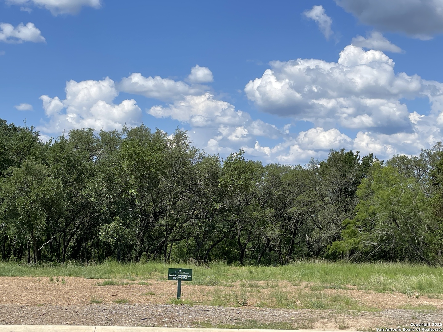 24635 Cliff Line