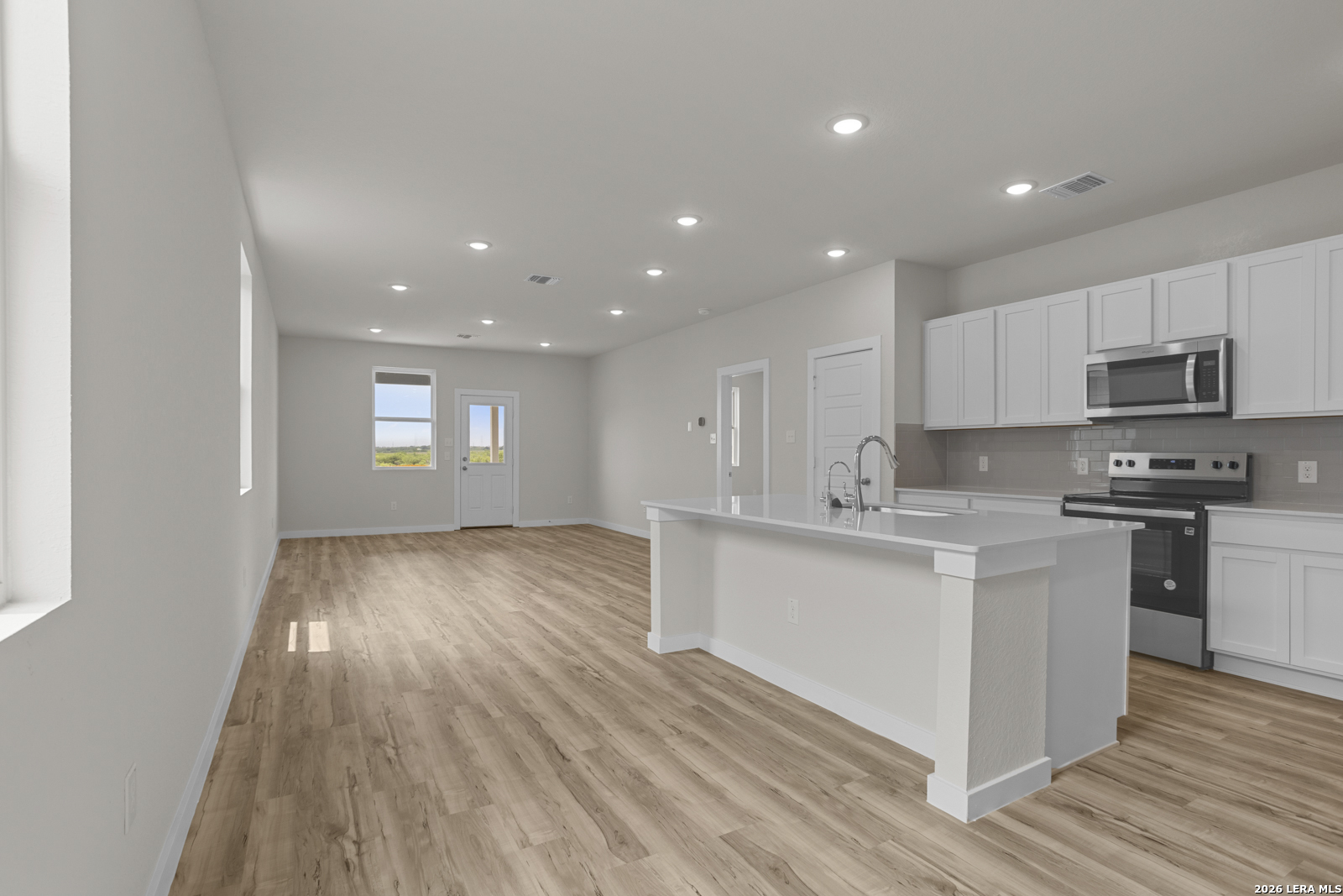 9919 Chavaneaux Lndg