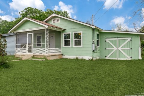 846 Holly St, New Braunfels, TX 78130 - MLS#: 1837858