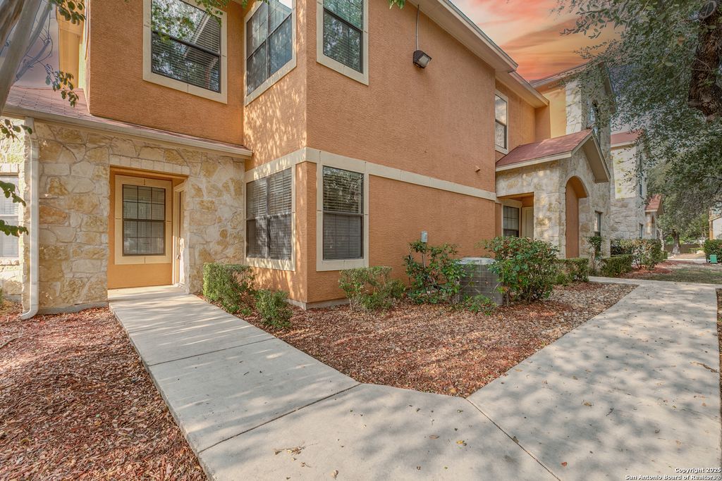 Photo of 6160 Eckhert 303 #303, San Antonio, TX 78240 (MLS # 1916293)