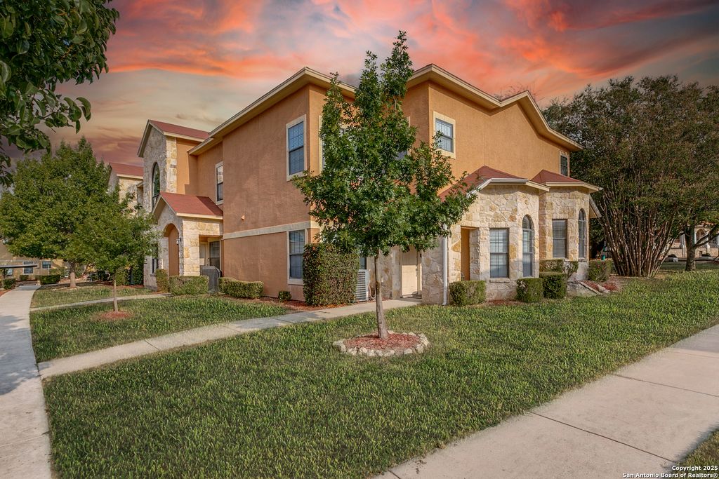 Photo of 6160 Eckhert 303 #303, San Antonio, TX 78240 (MLS # 1916293)