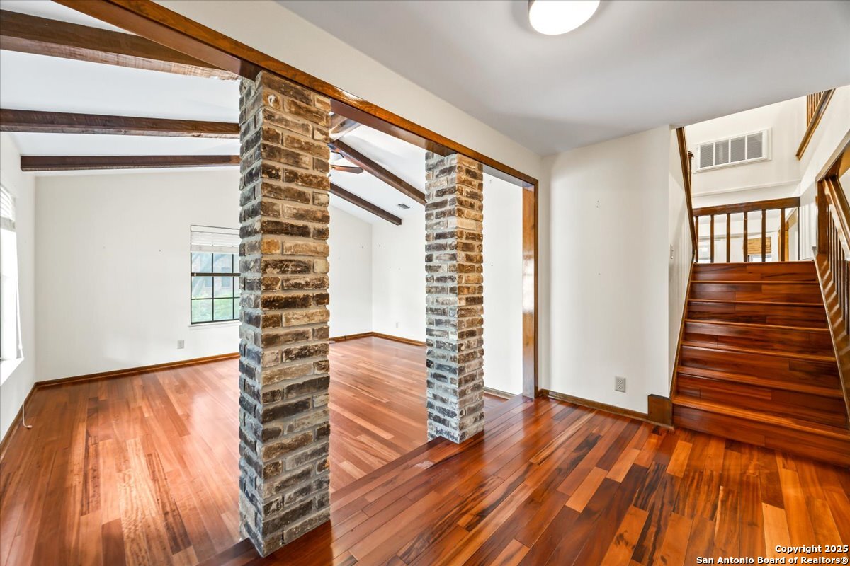 15807 Wilderness