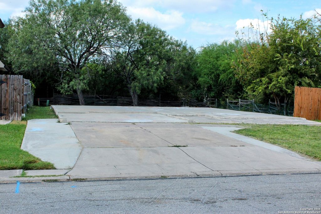 Photo of 7142 Shady Elms, San Antonio, TX 78240 (MLS # 1913733)