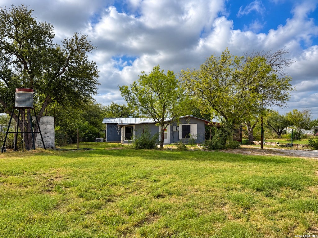Photo of 117 WEST DR, Del Rio, TX 78840 (MLS # 2024346)