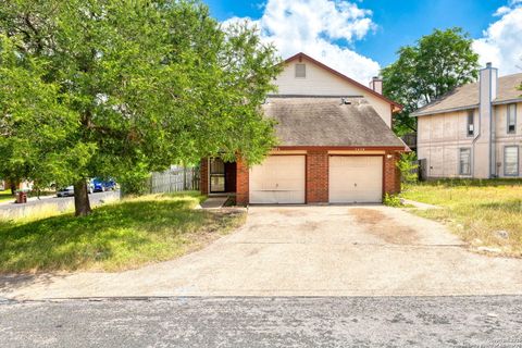 7026 Elmbank San Antonio TX 78244