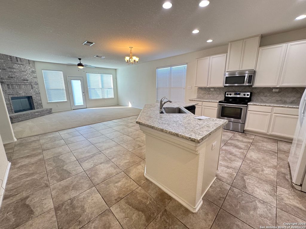 Photo of 128 Landmark, Cibolo, TX 78108 (MLS # 1896878)