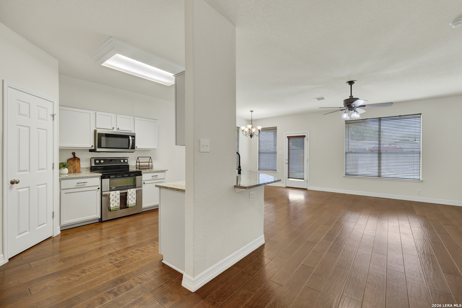 530 ZAPATA CIR
