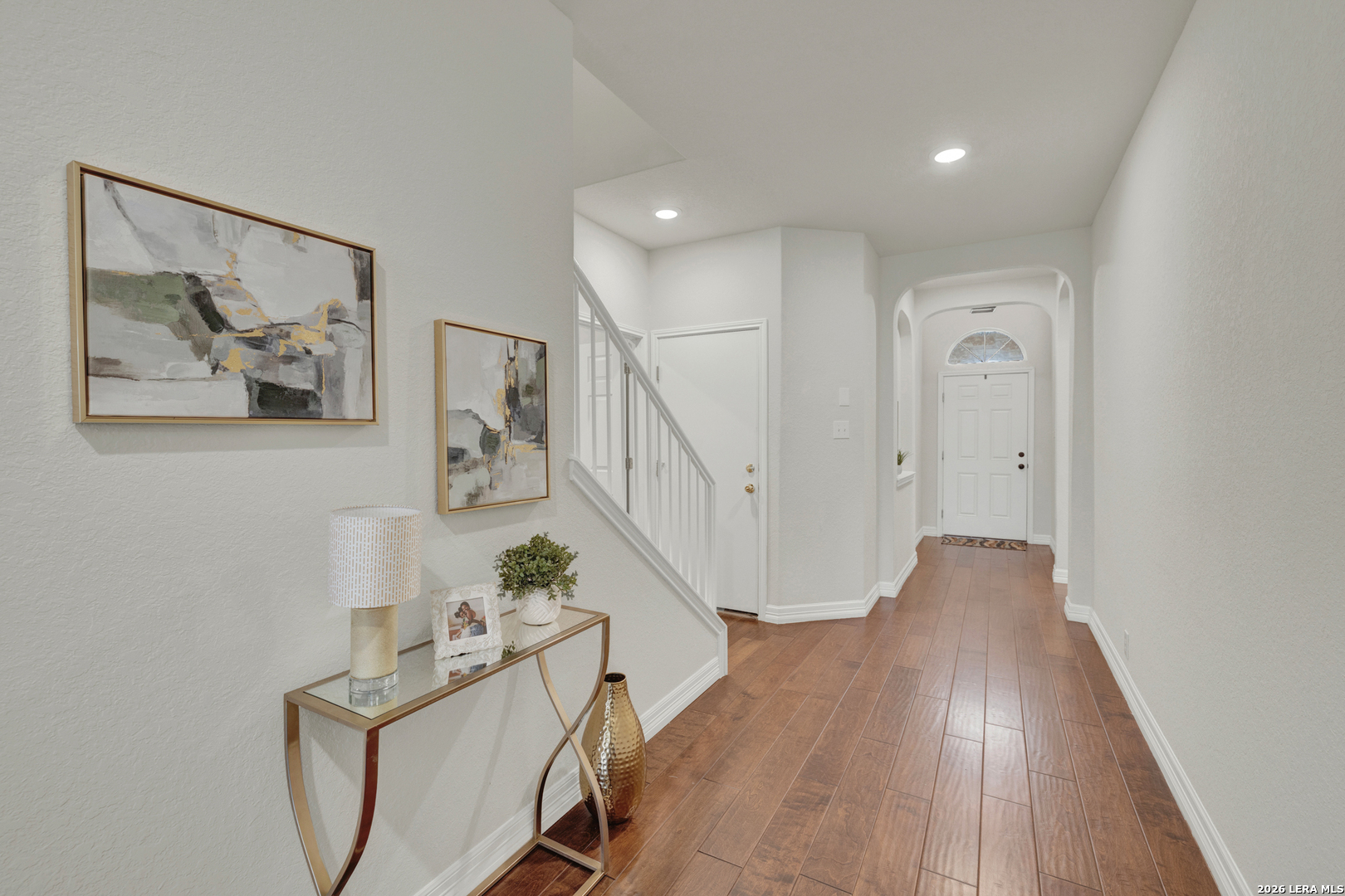 530 ZAPATA CIR