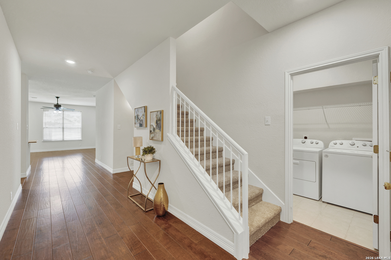 530 ZAPATA CIR