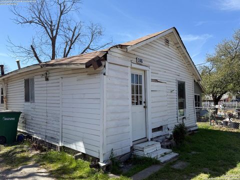 MLS: 1849635
