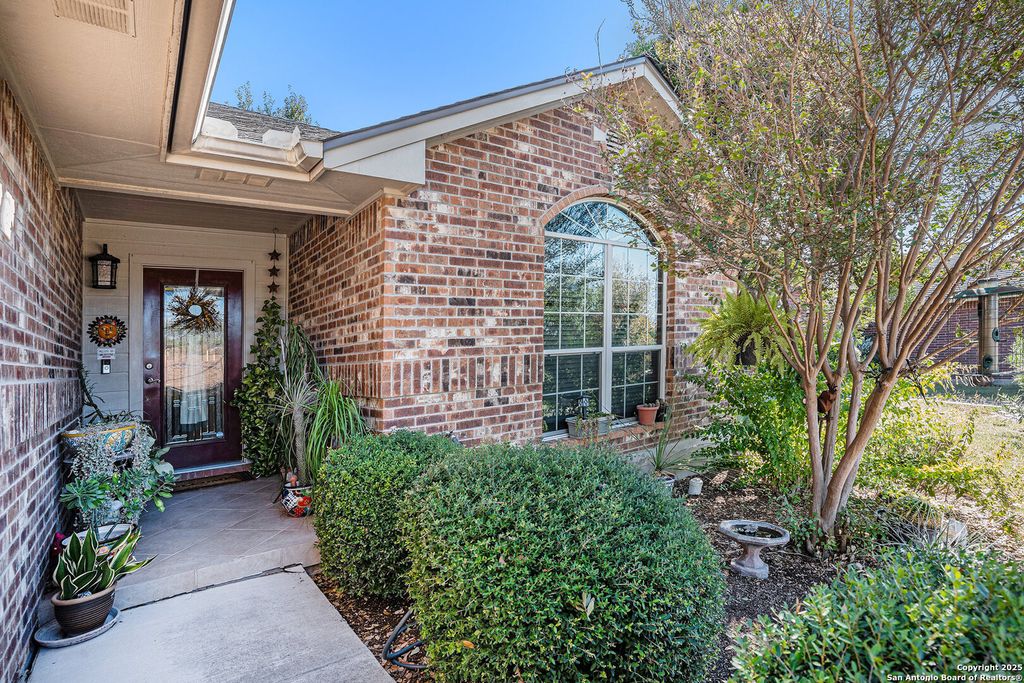 Photo of 2135 Bentwood, New Braunfels, TX 78130 (MLS # 1921241)