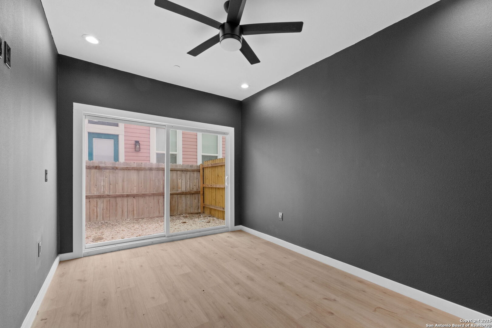 308 S Mesquite St 102