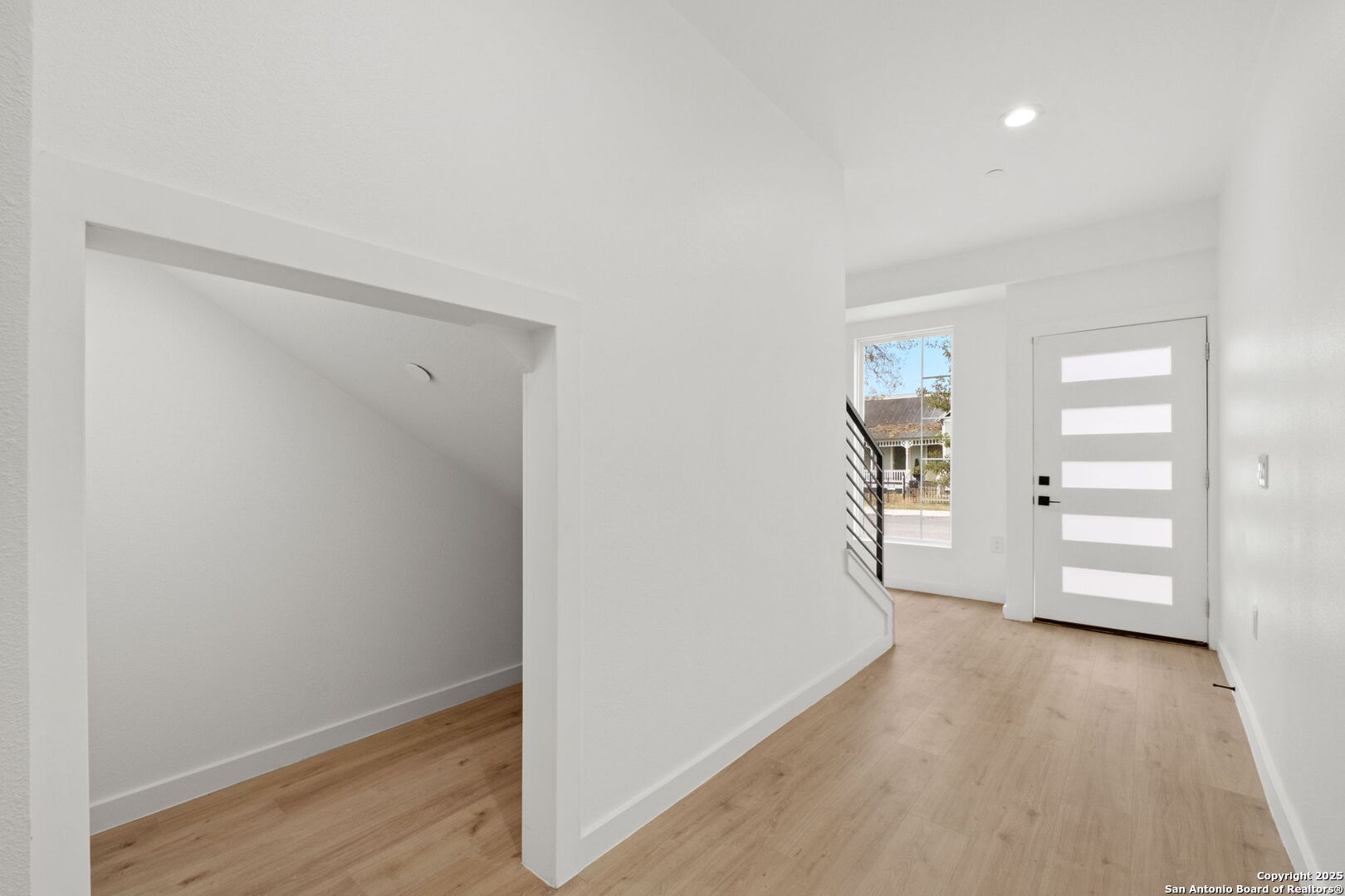 308 S Mesquite St 102