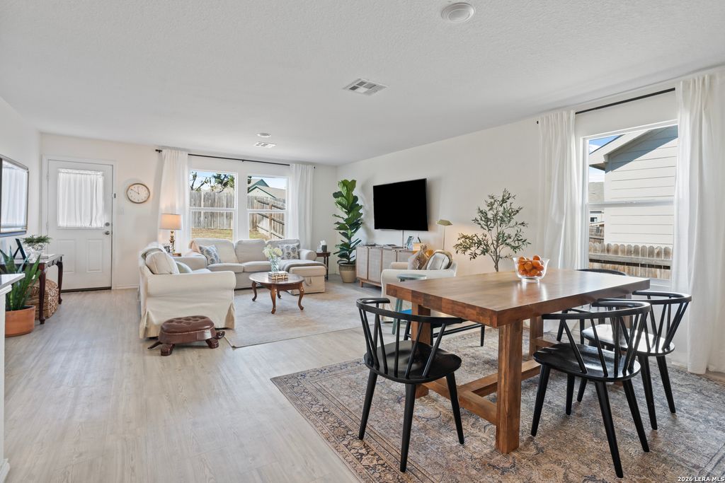 Photo of 6037 Vestige Bnd, Bulverde, TX 78163 (MLS # 1948320)