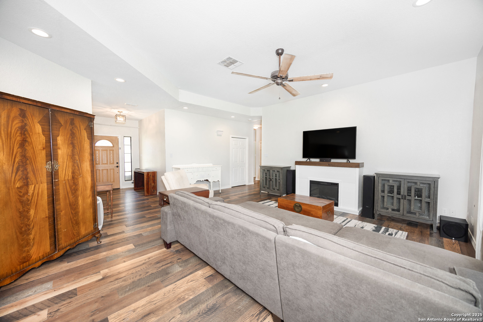472 County Road 444