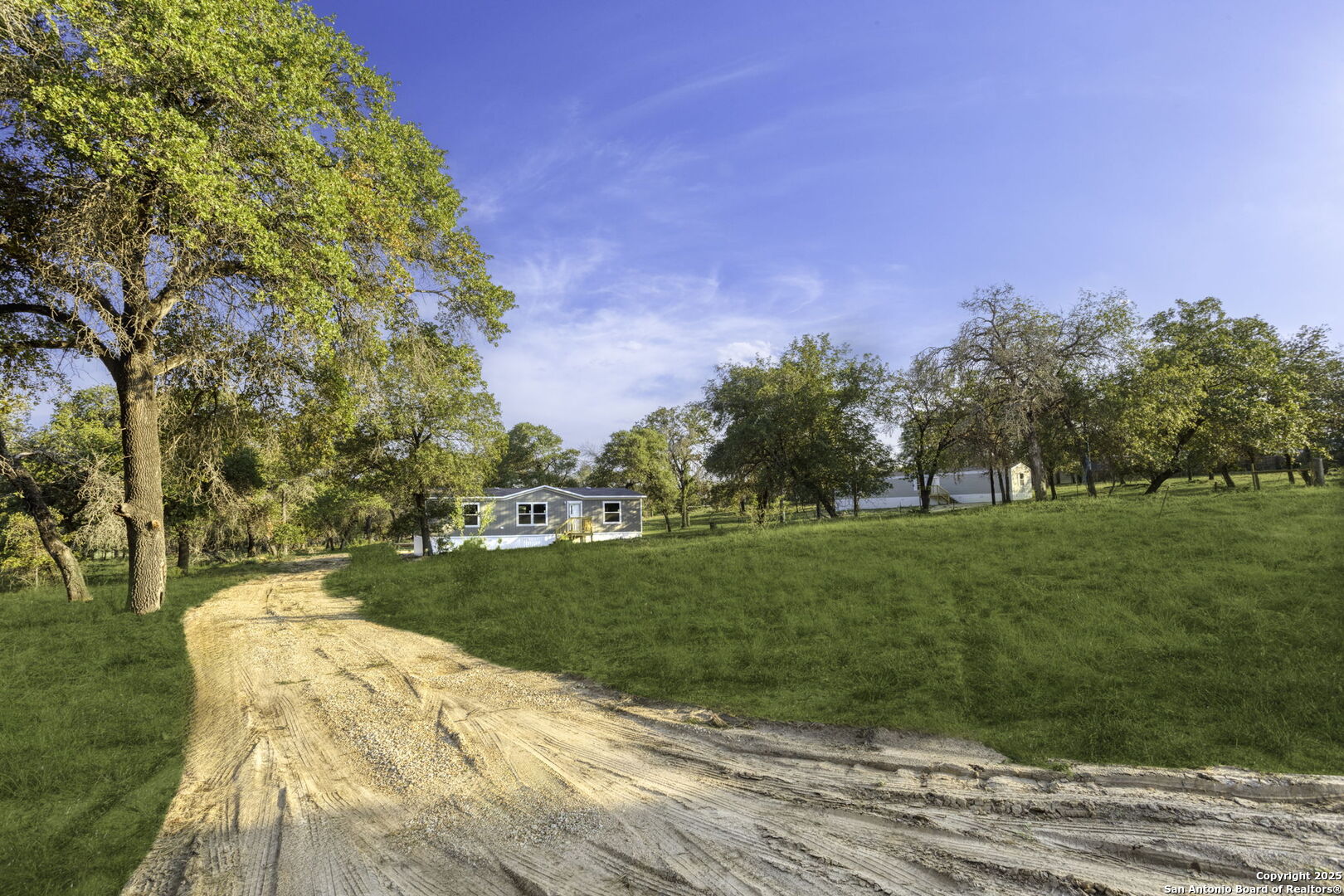 234 Flores Oaks