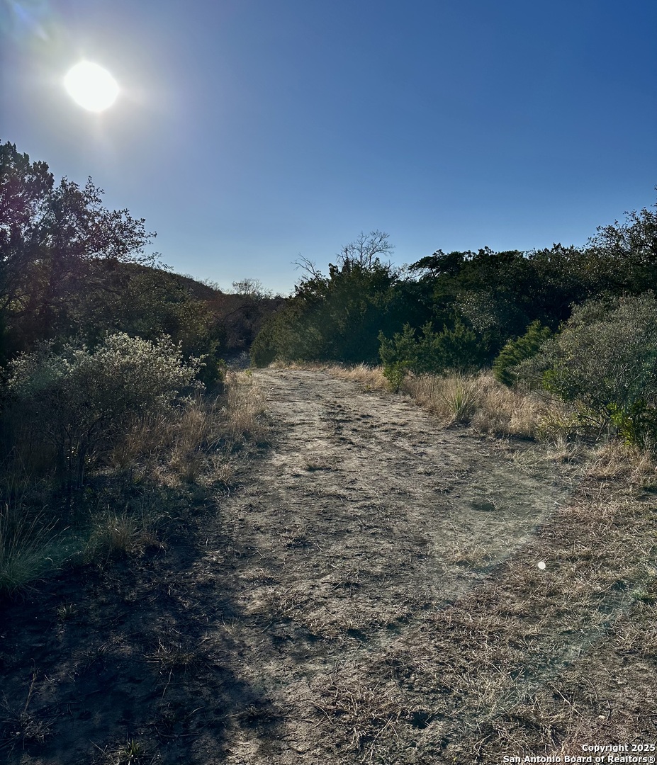 Utopia, Texas 78884, United States, 2 Bedrooms Bedrooms, ,1 BathroomBathrooms,Residential,Active,188986