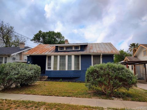 826 W Russell San Antonio TX 78212