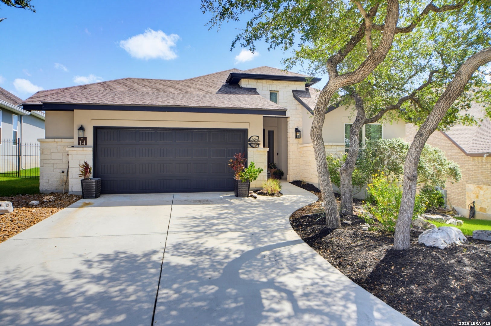 14 CANARIO LN