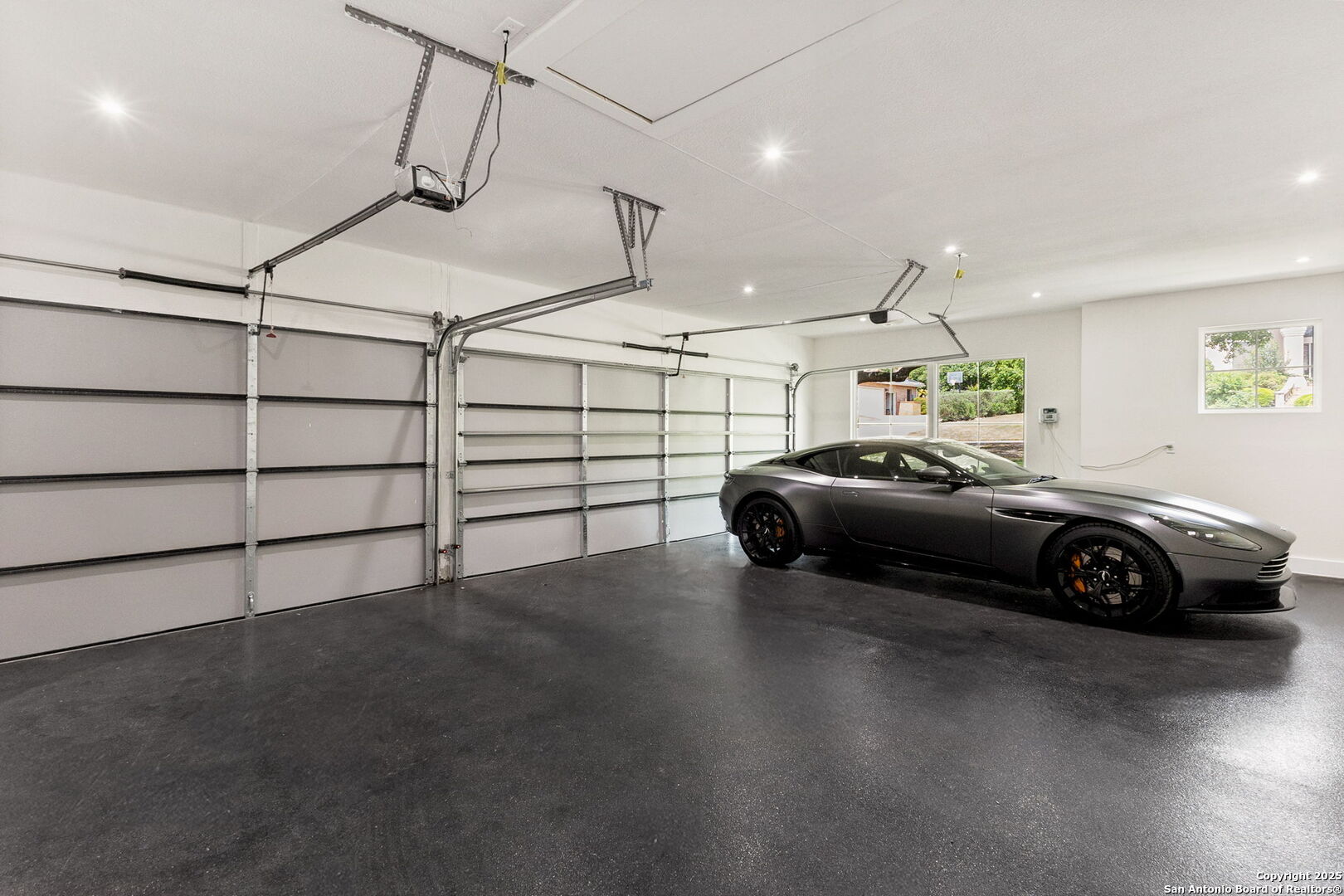 6 Turin Ct