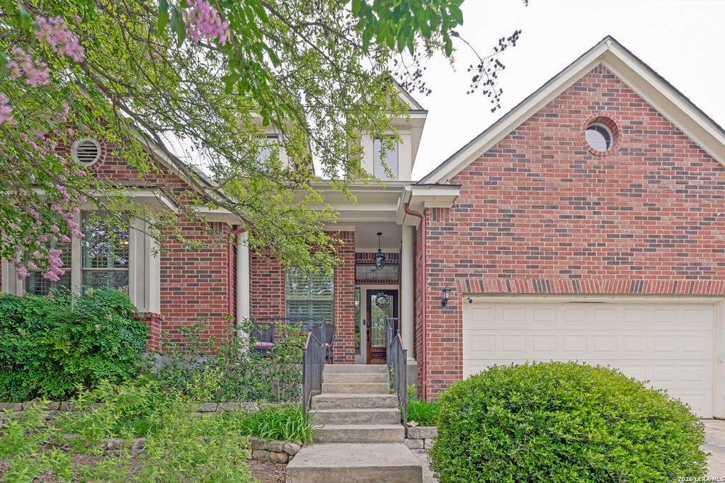 Photo of 25010 Kiowa Crk, San Antonio, TX 78255 (MLS # 1963395)