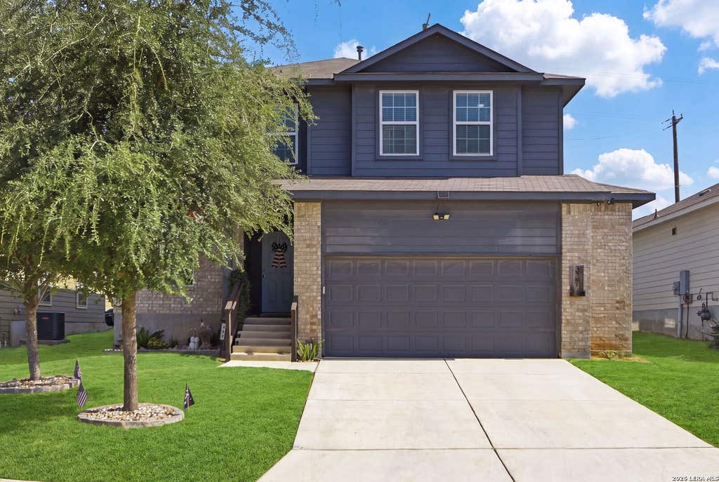 Photo of 337 HUNTERS RNCH E, San Antonio, TX 78253 (MLS # 2003844)