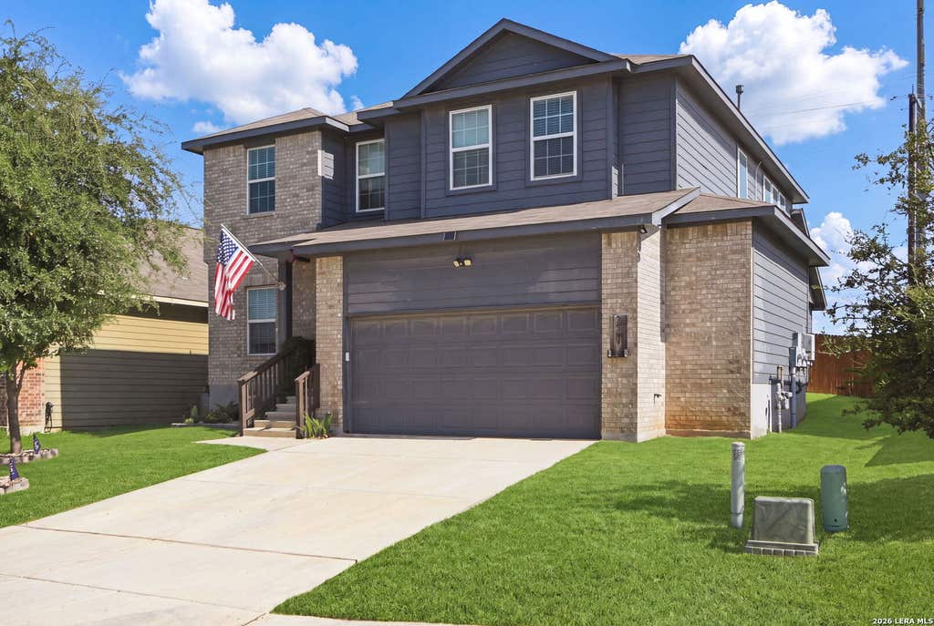 Photo of 337 HUNTERS RNCH E, San Antonio, TX 78253 (MLS # 2003844)