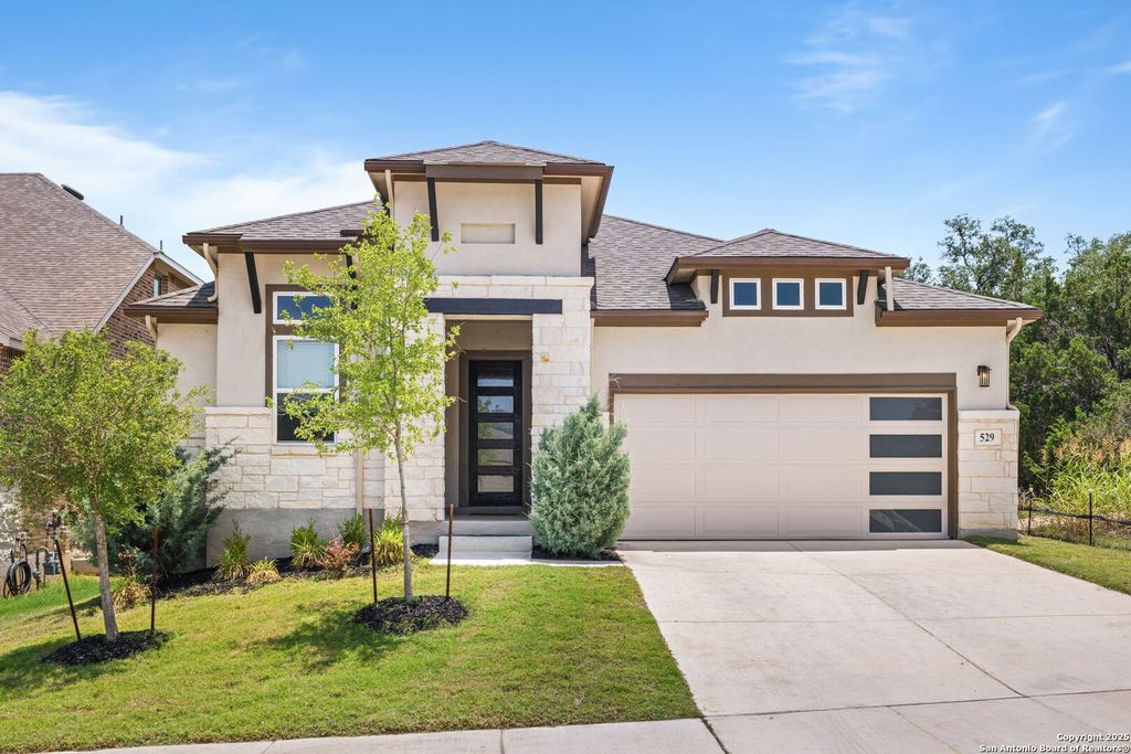 Photo of 529 Huntwick, Boerne, TX 78006 (MLS # 1869556)