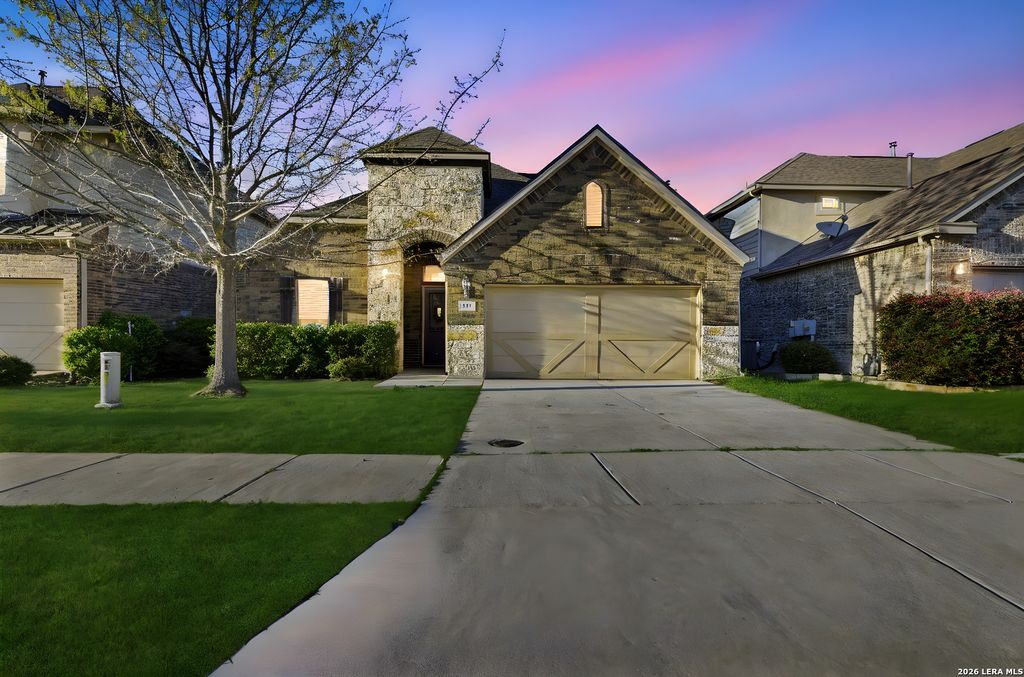 Photo of 107 Dovetail, Boerne, TX 78006 (MLS # 1949378)