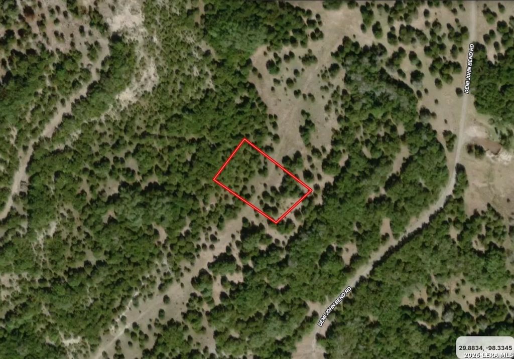 Photo of 1729 PARADISE PKWY, Canyon Lake, TX 78133 (MLS # 1966408)