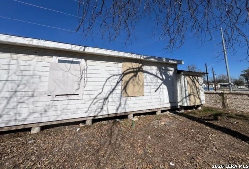 Photo of 2010 Burnet, San Antonio, TX 78202 (MLS # 1935993)