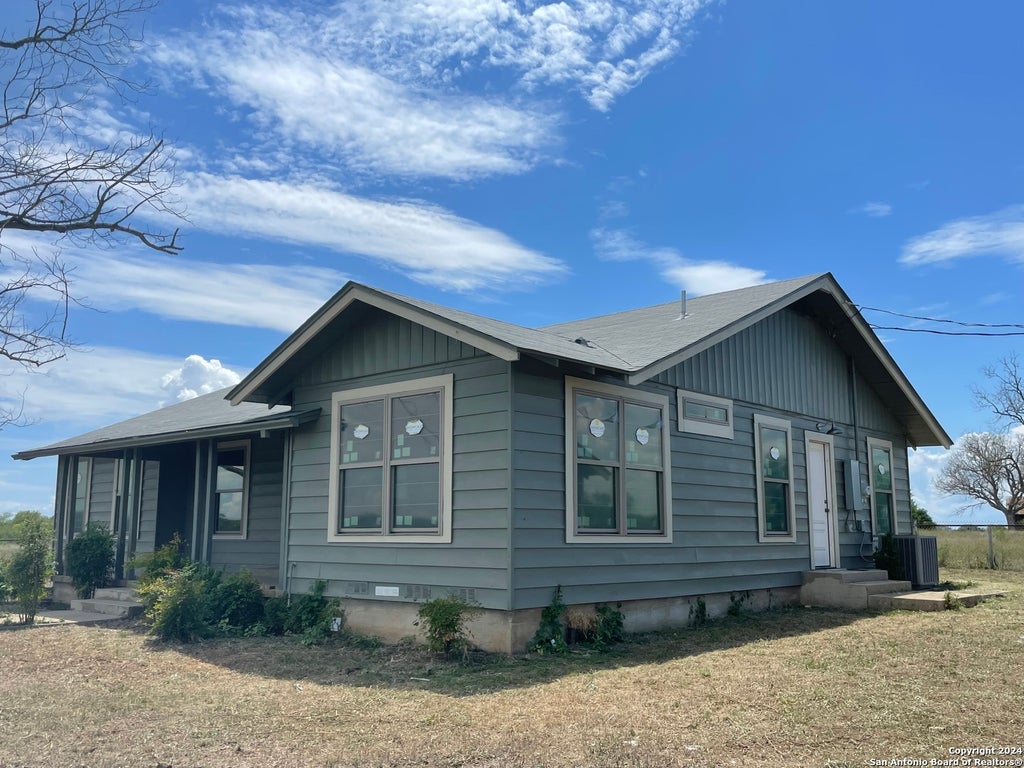 Photo of 6220 FM 2676, Hondo, TX 78861 (MLS # 1756303)