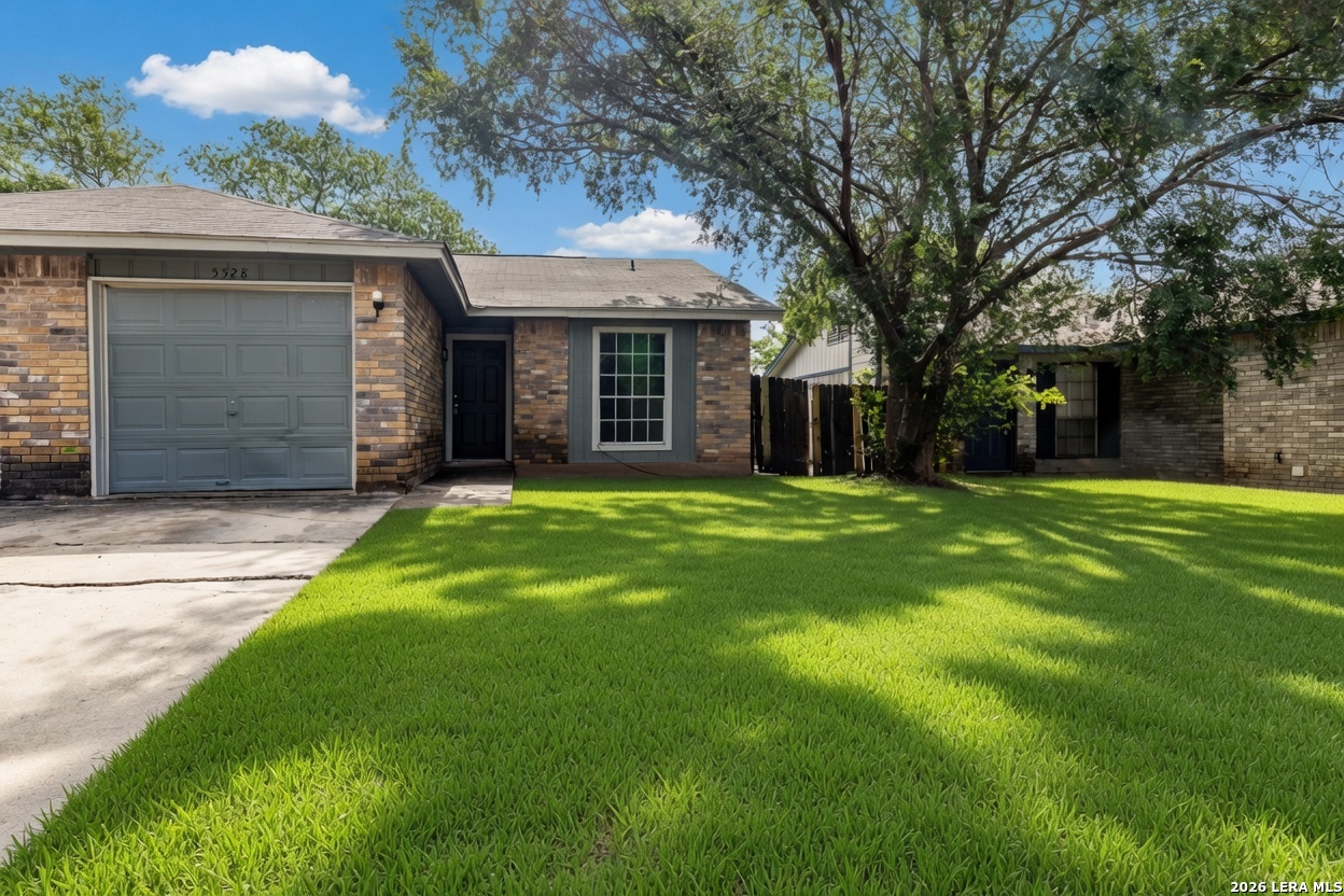 Photo 1 of 26 — 5528 Lochmoor, San Antonio, TX 78244
