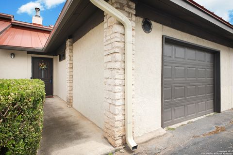 A home in Canyon Lake