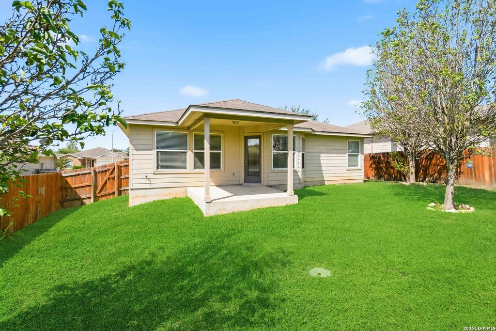 Photo of 2423 DIMMITT DR, New Braunfels, TX 78130 (MLS # 1968221)