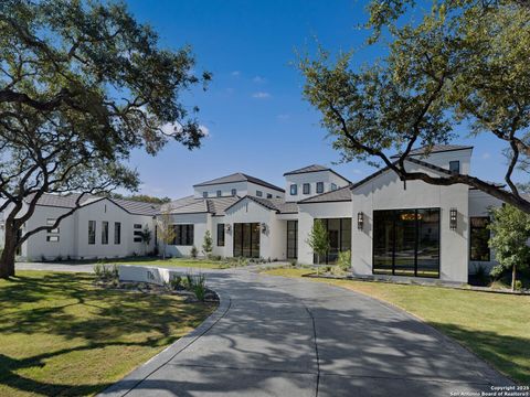 Photo of 116 WHITTINGHAM RD, Shavano Park, TX 78231 (MLS # 1959661)