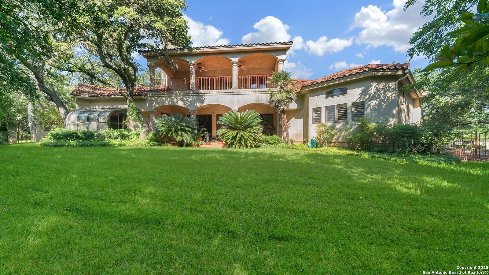 11710 Elmscourt