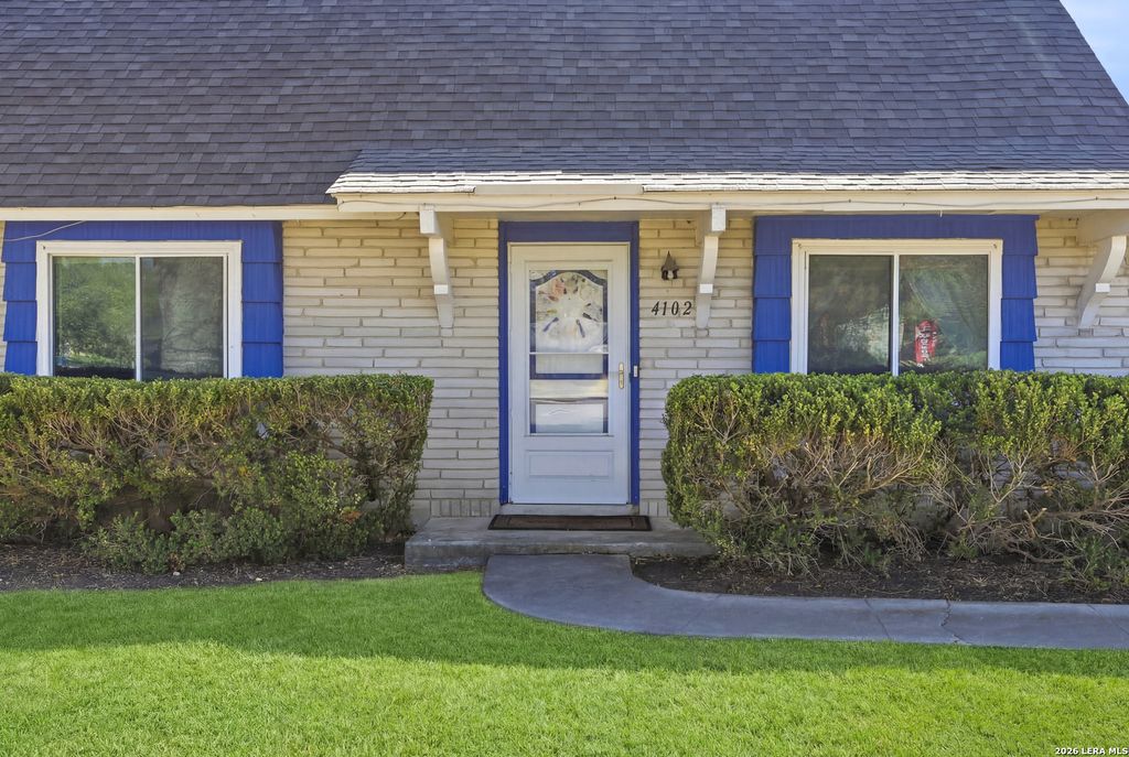 Photo of 4102 Hunting Path, San Antonio, TX 78218 (MLS # 1950208)