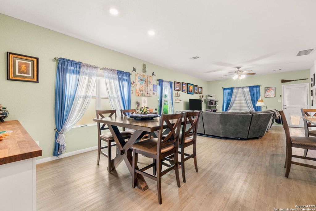 Photo of 9058 Bowie, Seguin, TX 78155 (MLS # 1932208)