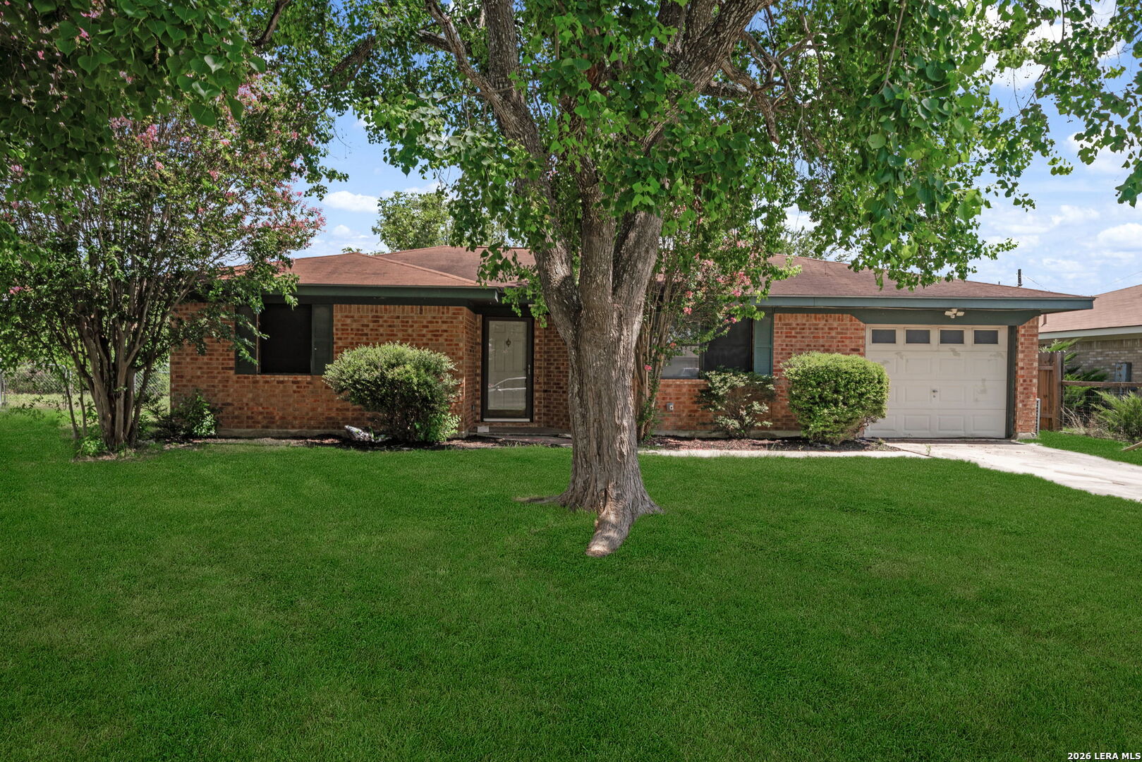 Photo 1 of 35 — 306 Meadow Dr, Marion, TX 78124