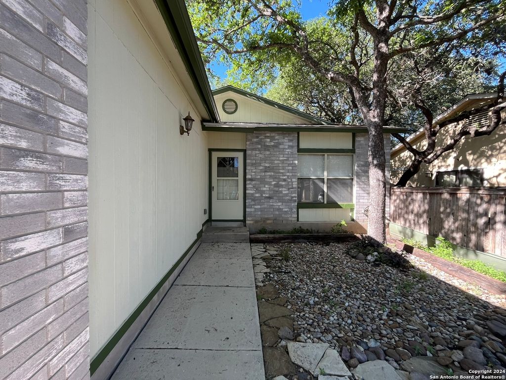 Photo of 7339 HUNTERS LAND, San Antonio, TX 78249 (MLS # 1956389)