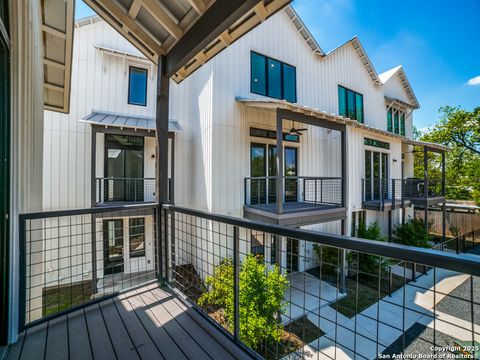 1226 S Presa 400 San Antonio TX 78210