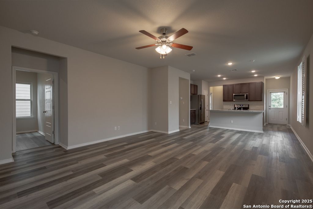 Photo of 7706 Chatham Pl, San Antonio, TX 78218 (MLS # 1925096)