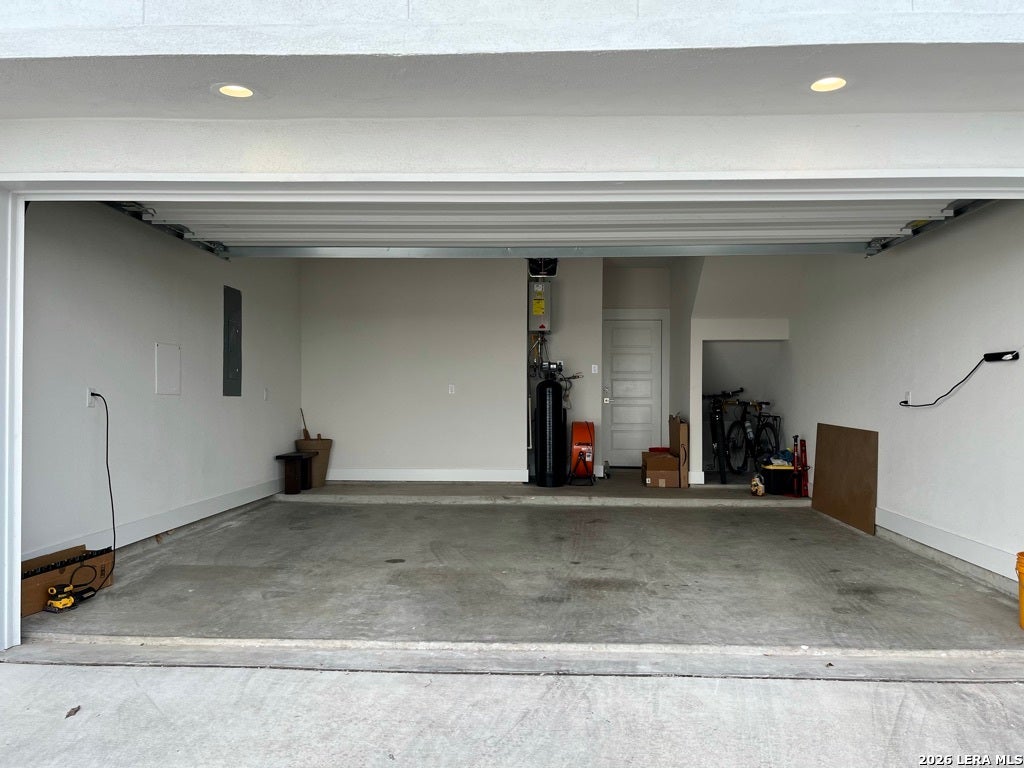 Photo of 131 N SWISS N/A #N/A, San Antonio, TX 78202 (MLS # 2018809)