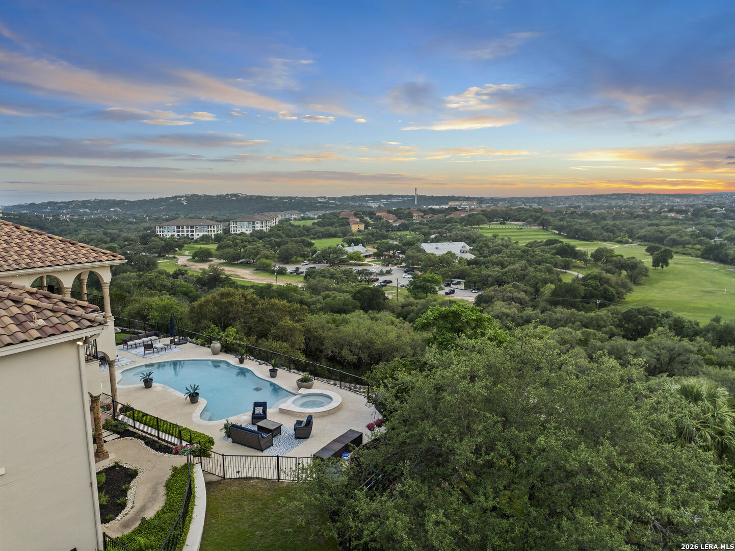 24903 Parview Cir