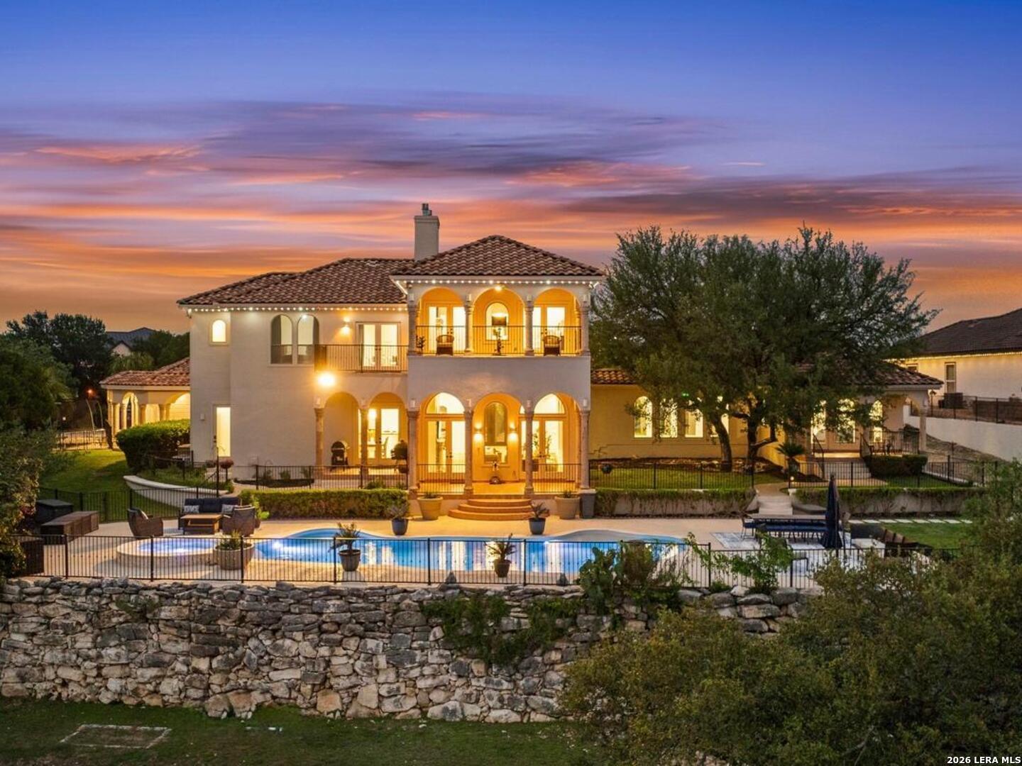 24903 Parview Cir