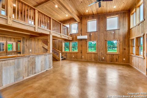 700-700B LEDGE ROCK ROAD Wimberley TX 78676