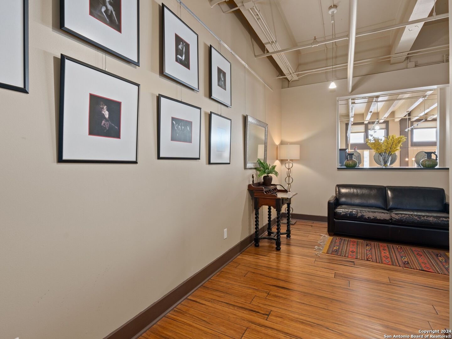 1339 S FLORES ST 103